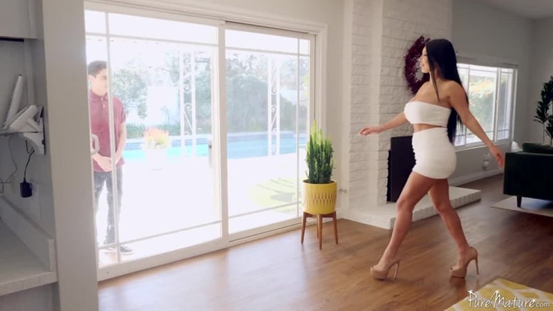 August tpornr – el amor de una madre